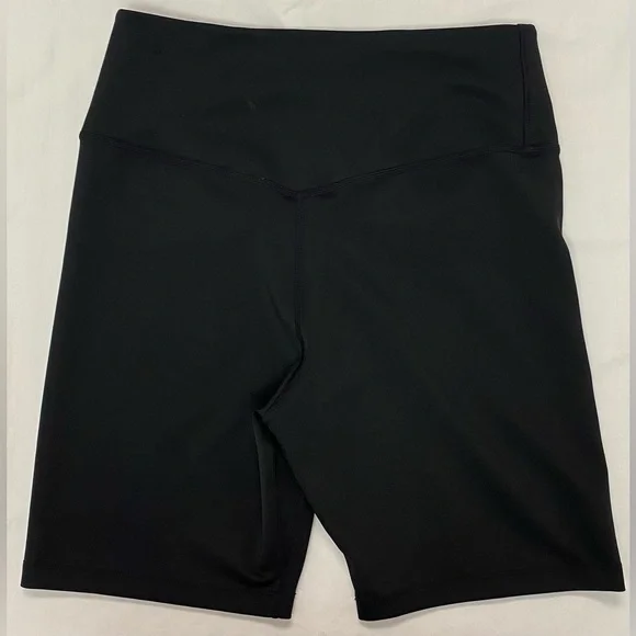 4 for $25 💙 Nike Athletic Shorts Bundle 2 Pair Size M 💙 - Picture 3 of 8